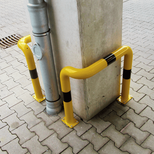 Hoekbeschermer Ø76 mm | Hoek 90° | Geel-zwart | Voor verankering in beton