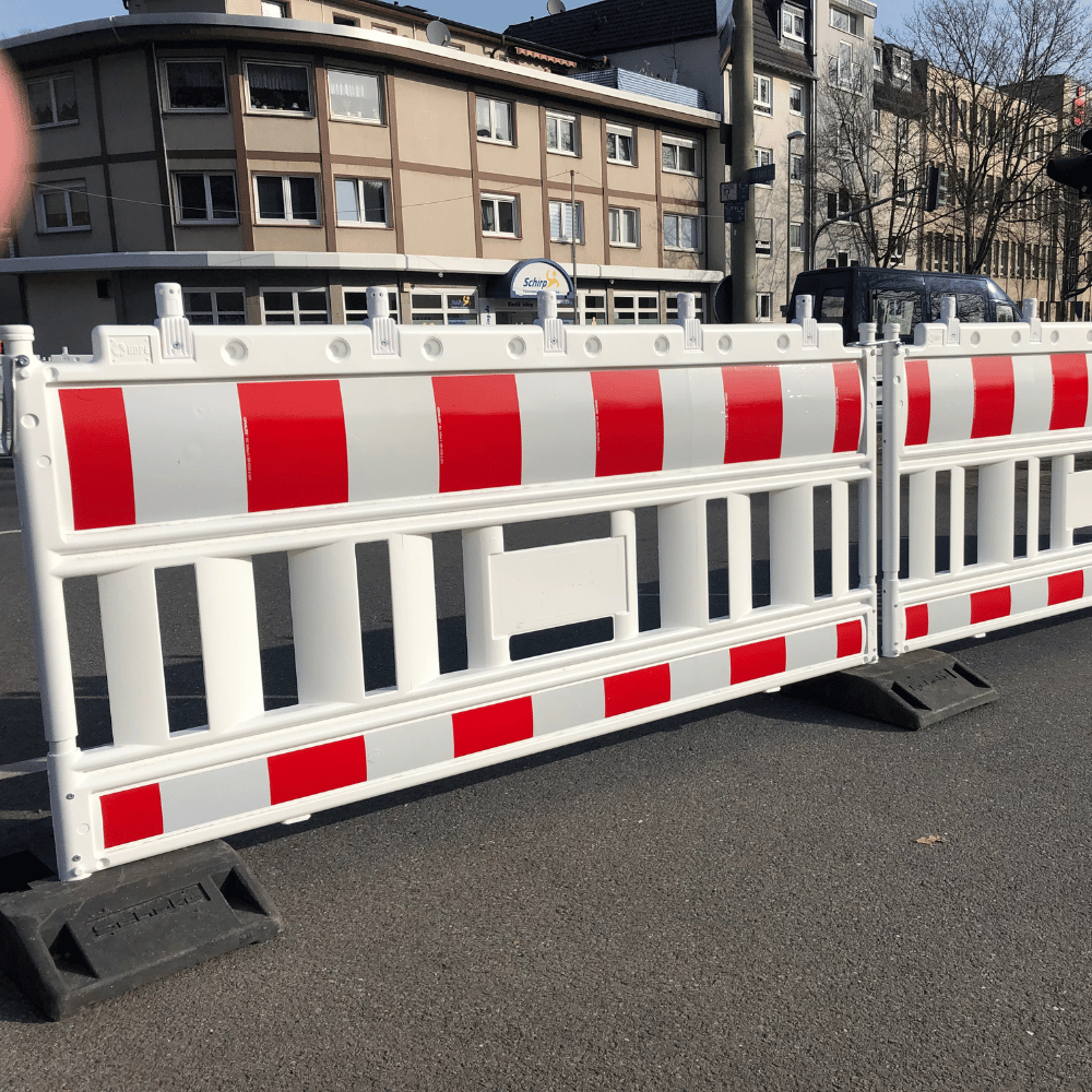 Kunststof afzethek EURO 2 | Set 20 stuks met 21 voeten in container