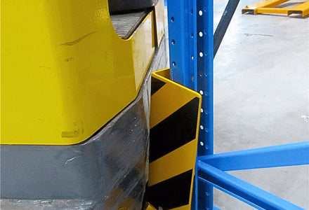 Wat is het verschil tussen een rampaal, beschermpaal en beschermbeugel?