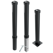 Drie zwarte design afzetpalen Ø108 mm met helmkop, diverse montageopties.
