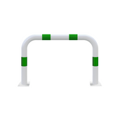 Wit-groene aanrijdbeveiliging beugel Ø76 mm, 1000 mm breed, met voetplaten voor laadpaal bescherming.