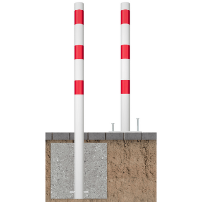 Witte en rood gestreepte beschermpalen Ø60 mm, één voor betonverankering en één op voetplaat.