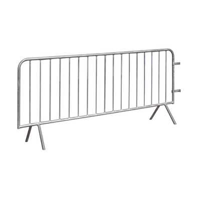 Gegalvaniseerd dranghek met 17 spijlen, 250 x 110 cm, inclusief koppeling.