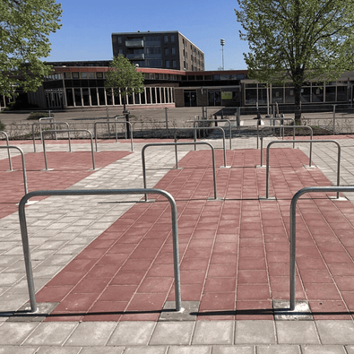 Fietsbeugel Ø48 mm | Verzinkt staal | Voor verankering in beton | Zonder tussenbuis