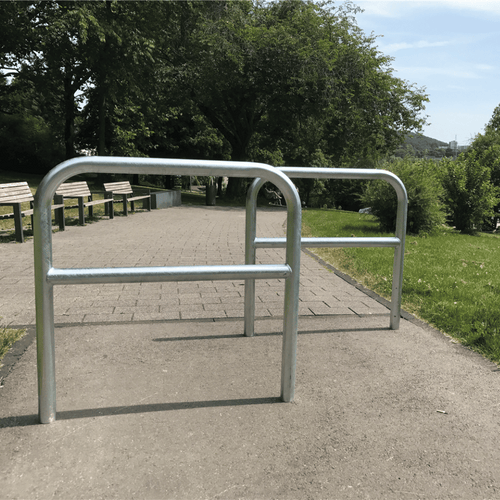 Fietssluis hek Ø60 mm | Breedte opties | Verzinkt staal | In beton verankeren