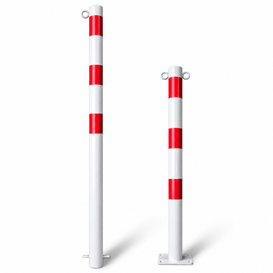 Witte en rood gestreepte kettingpalen Ø60 mm, één voor betonverankering en één met voetplaat.