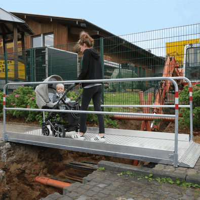 Set van 5 aluminium en stalen loopbruggen | Geleverd in opslagcontainer met spanband