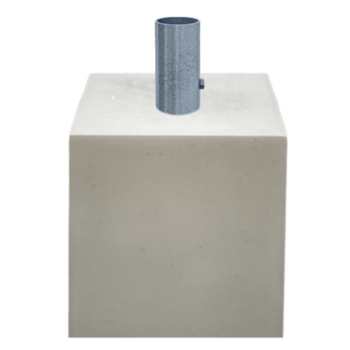 Grijze prefab betonvoet met Ø60 mm stalen buis voor uitneembare palen.