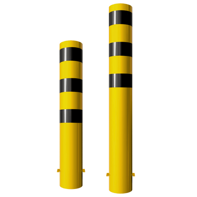 Twee gele en zwart gestreepte rampaalen, Ø193 mm, voor betonverankering.
