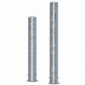 Twee verzinkt stalen rampaal Ø152 mm voor betonverankering, met afgeronde top.