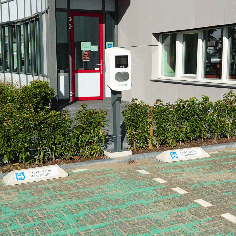 Stootband / parkeerbord met eigen tekst | Parkeerplaats bord bedrijven