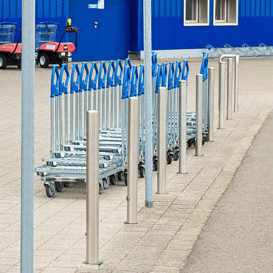 RVS uitneembare afzetpalen Ø60 x 900 mm, glanzend geborsteld, met slot opties, bij winkelwagens.