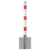 Wit-rode uitneembare afzetpaal Ø76 mm met cilinderslot en betonvoet, voor professionele terreinafzetting.