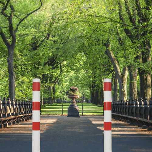 Parkeerpaal Ø102 mm | Wit-rood | Voor verankering in beton of op voetplaat